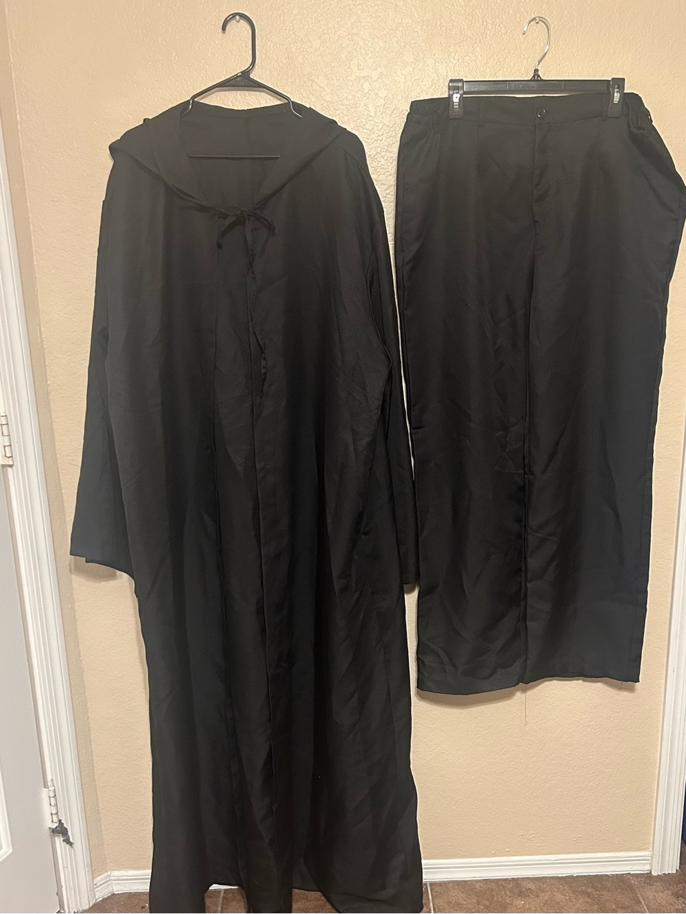 Men Hooded Robe Jedi Knight Cool Cosplay Costume XX-Large Black Cloak  & Pants
